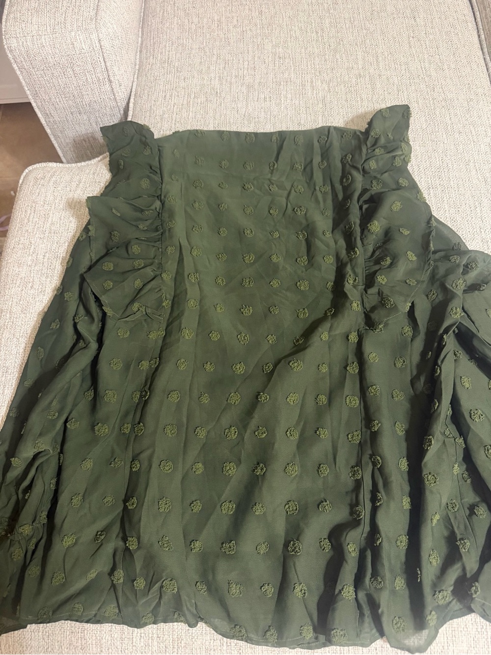 Chic Soul Olive Green Ruffle Blouse 2X Plus Size Swiss Dot V Neck - Picture 7 of 11